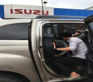 Bọc ghế da ô tô Hà Nội xe ISUZU DMAX tại DUY TIẾN AUTO, Da xịn, Bảo hành 5 năm, Giá rẻ nhất Hà Nội